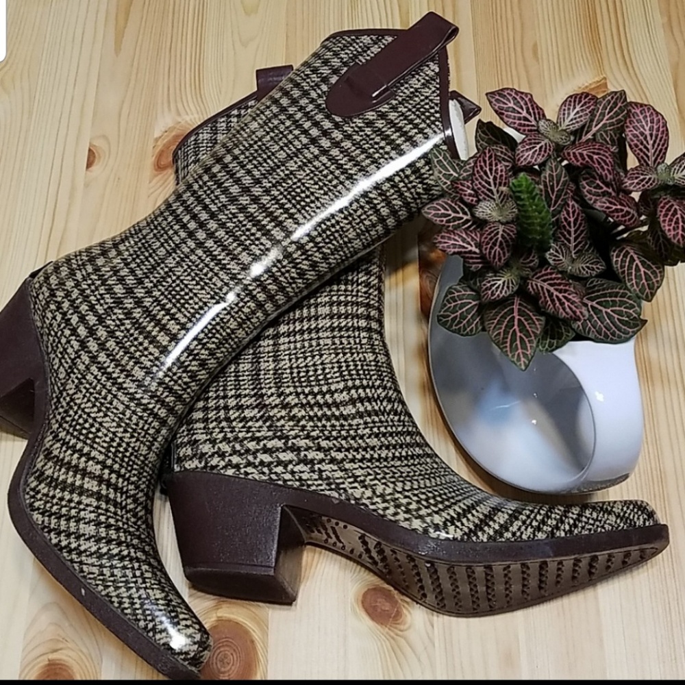 Ladies Rain Boots